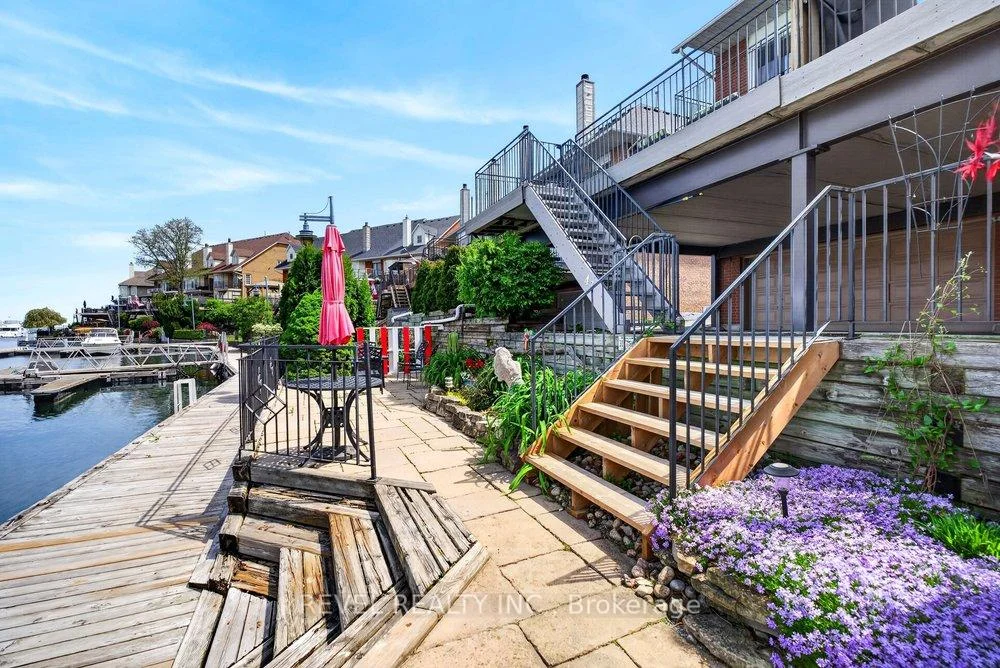 Photo 69 of 43 Sunvale Place, Hamilton, Lakeshore — HOMEH