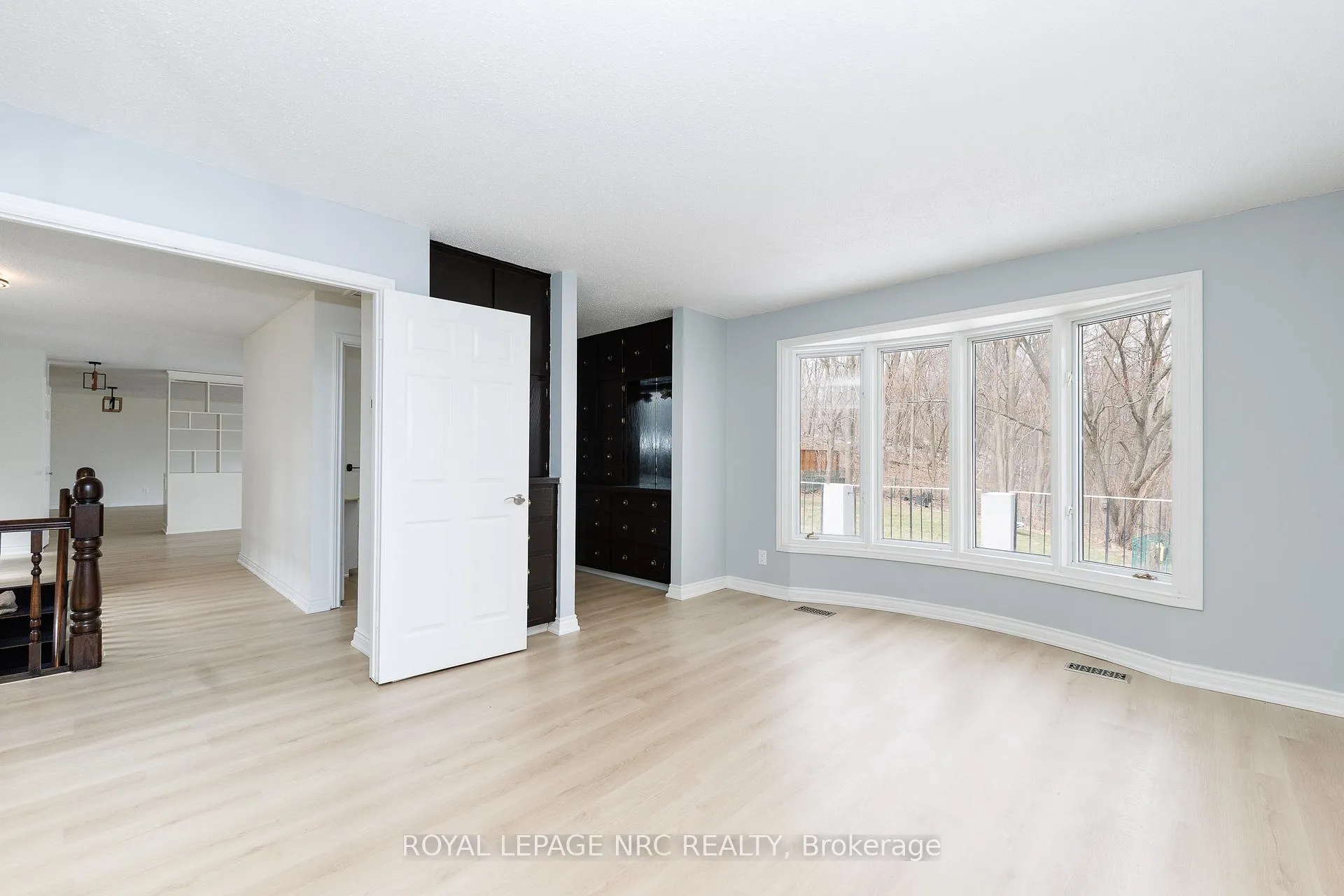 Photo 26 of 61 Tremont Drive, St. Catharines, Glendale/Glenridge — HOMEH