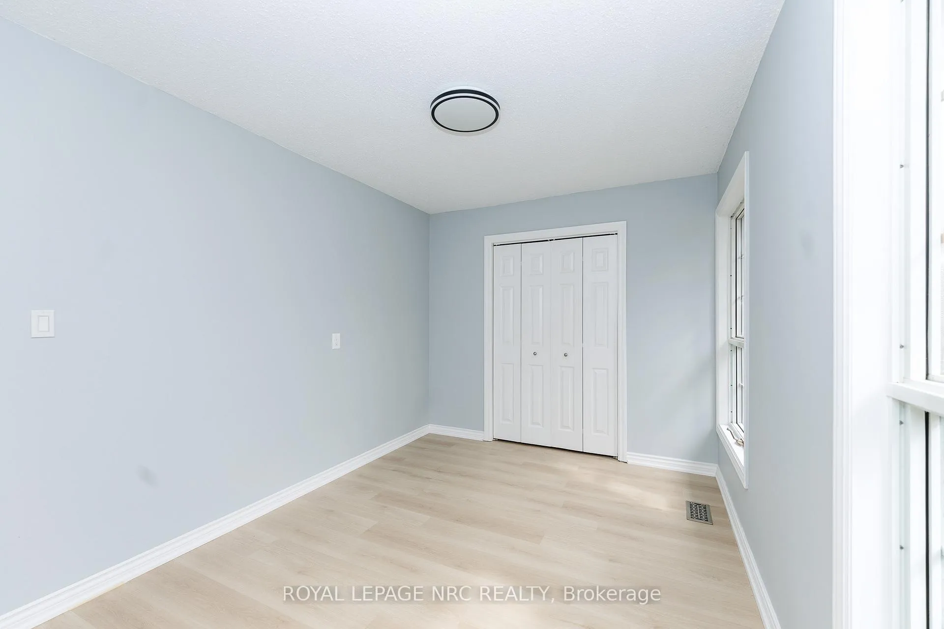 Photo 30 of 61 Tremont Drive, St. Catharines, Glendale/Glenridge — HOMEH