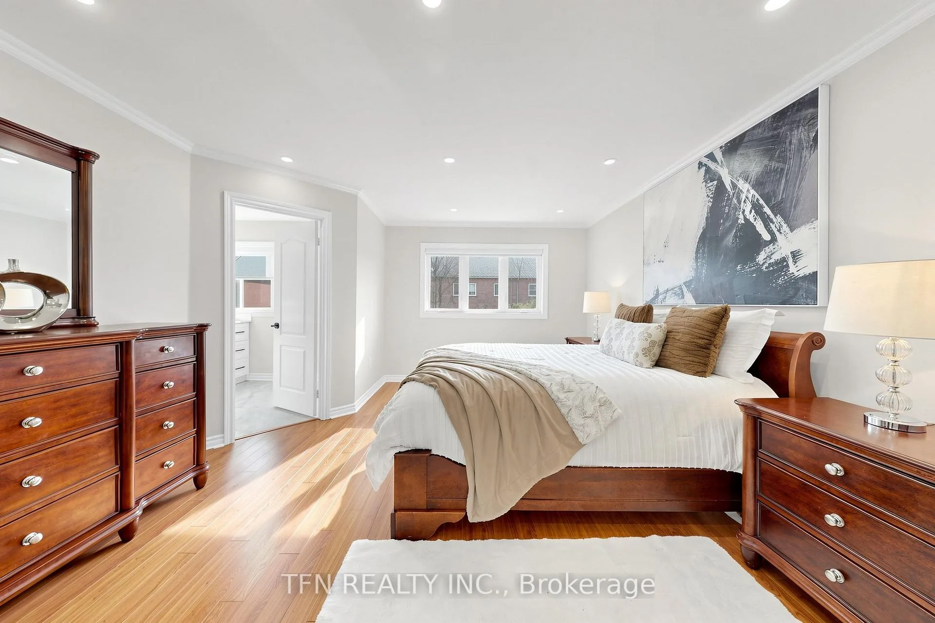 Photo 20 of 8 Lander Crescent, Vaughan, Patterson — HOMEH
