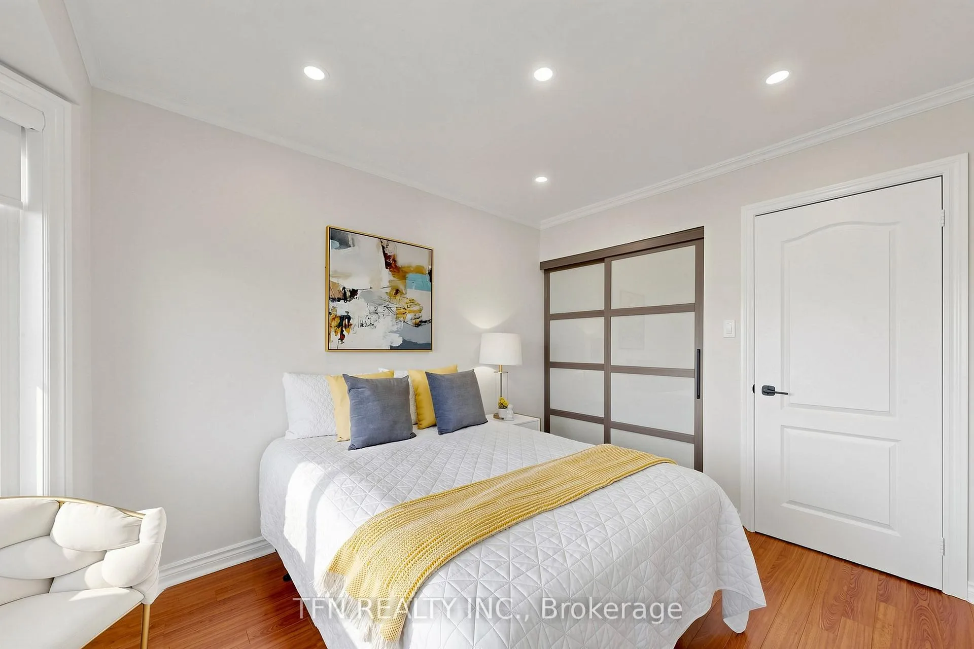Photo 27 of 8 Lander Crescent, Vaughan, Patterson — HOMEH