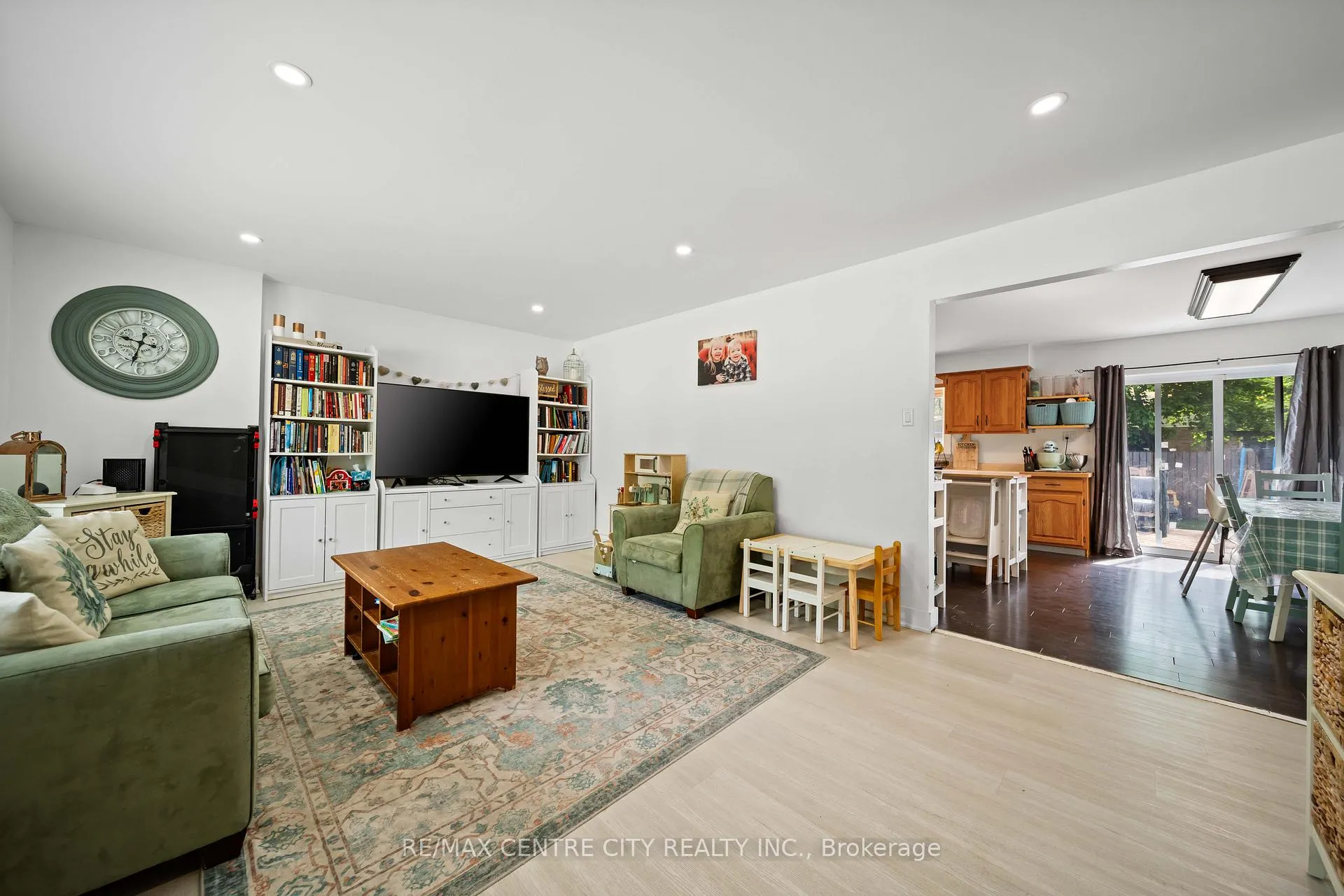 Photo 5 of 135 Caverly Road, Aylmer — HOMEH