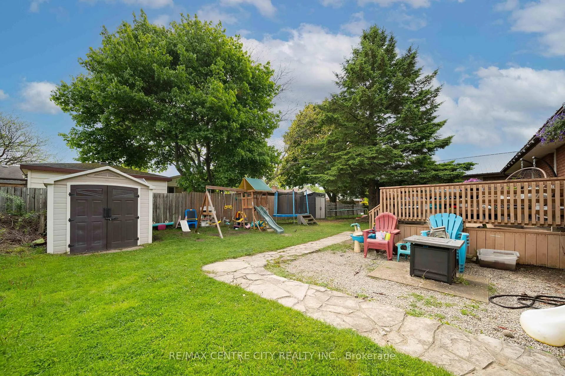 Photo 40 of 135 Caverly Road, Aylmer — HOMEH