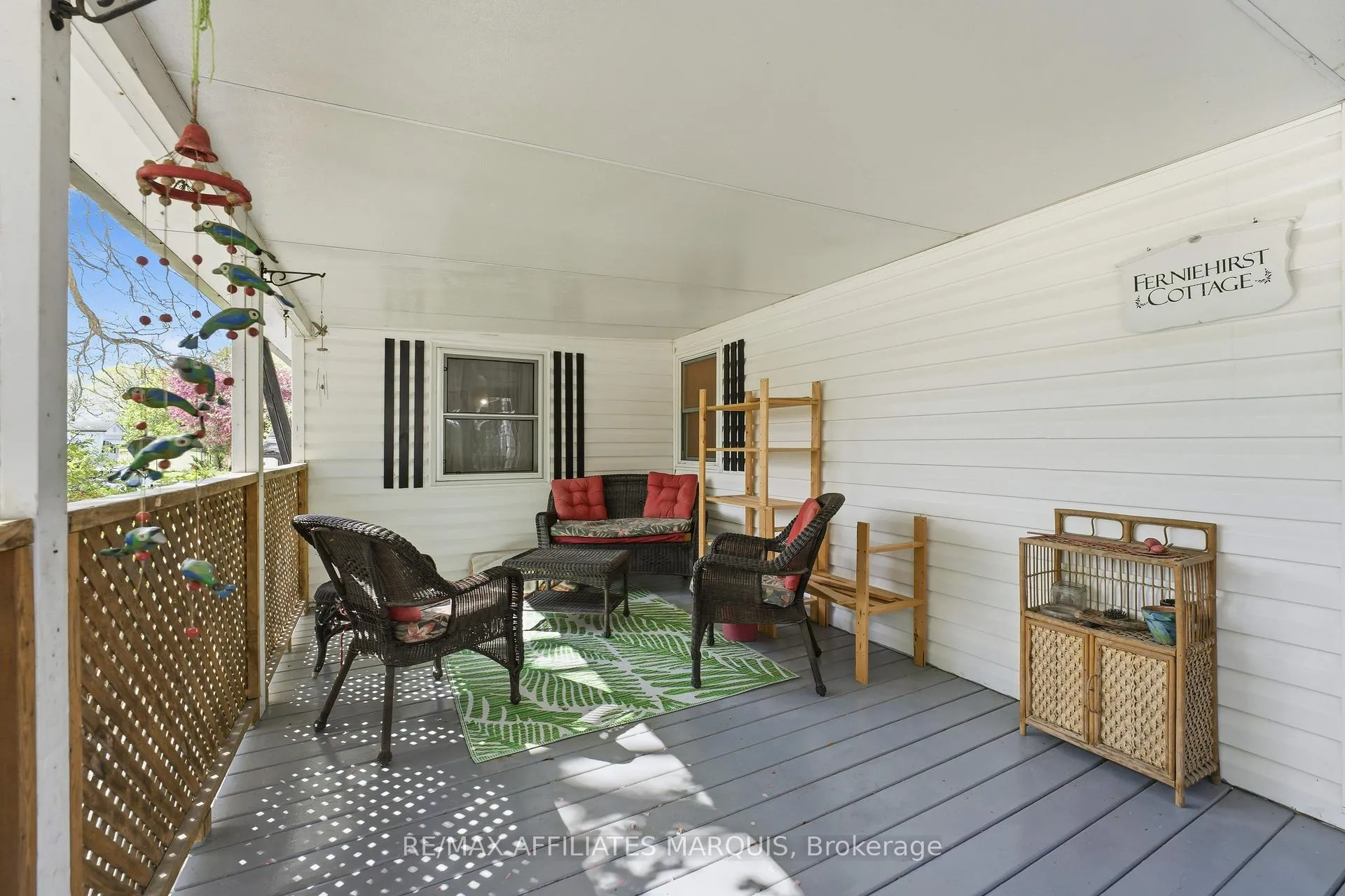 Photo 4 of 96 Worthington Way, Kingston, Rideau — HOMEH
