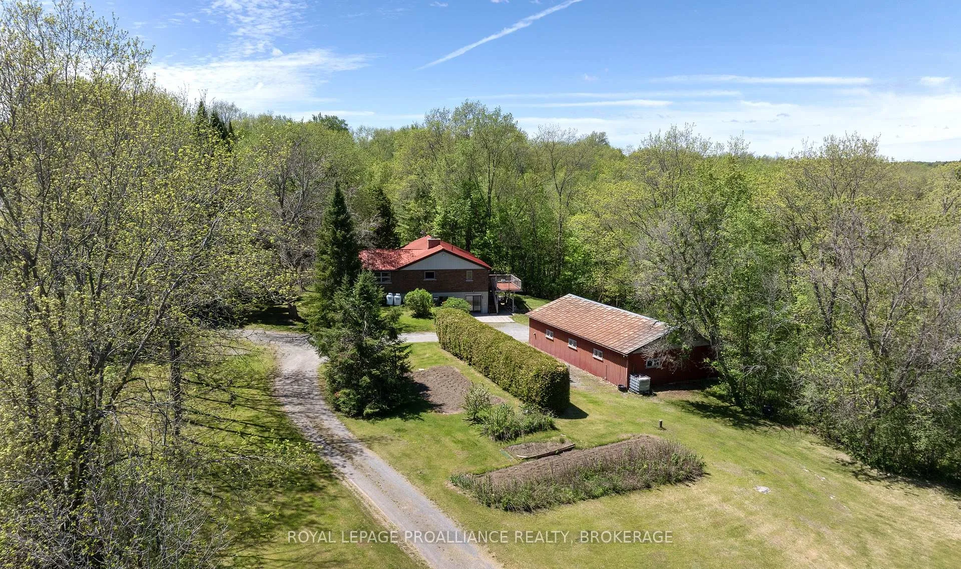 Photo 1 of 3384 Murton Road, Frontenac, Frontenac South — HOMEH