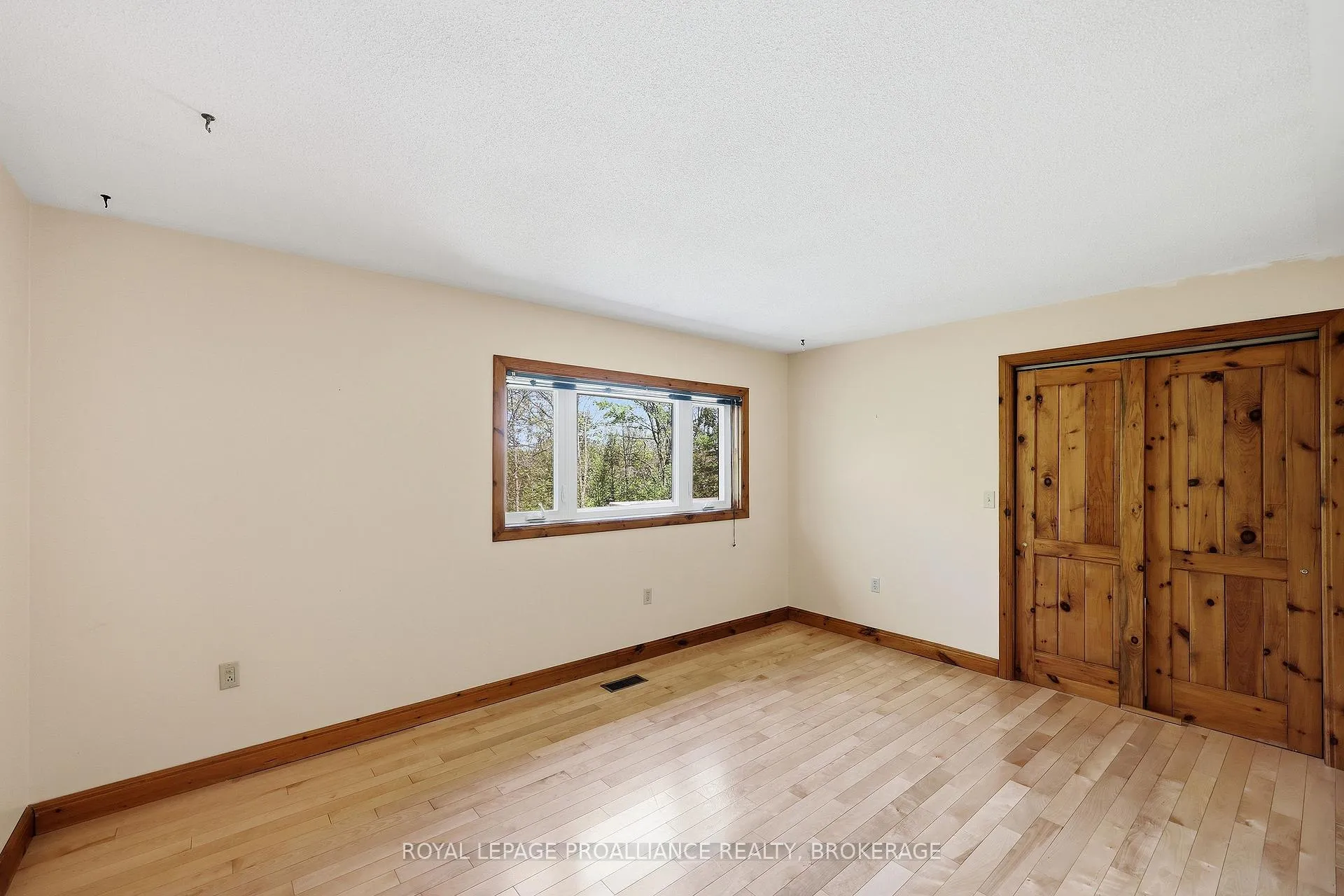 Photo 18 of 3384 Murton Road, Frontenac, Frontenac South — HOMEH