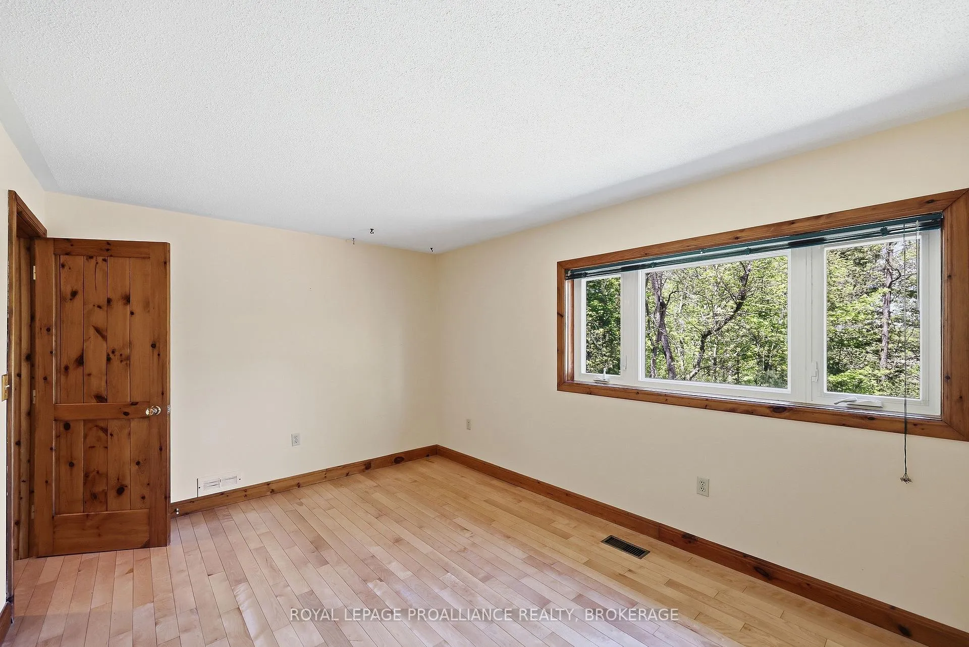 Photo 19 of 3384 Murton Road, Frontenac, Frontenac South — HOMEH