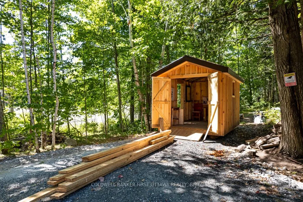 Photo 25 of 4031 Bolingbroke Road, Tay Valley, Bathurst/Burgess & Sherbrooke (South Sherbrooke) Twp — HOMEH