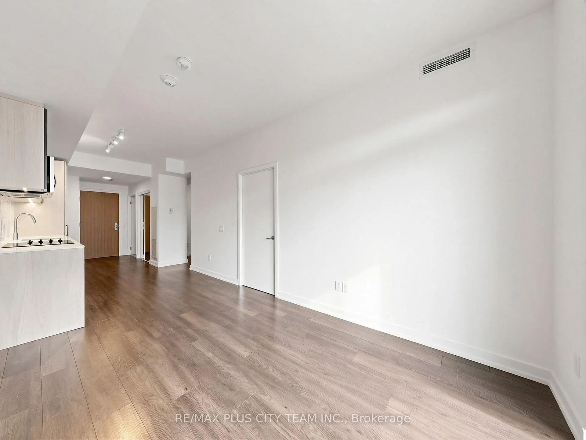 Photo 17 of Unit 622, 150 Logan Avenue, Toronto, South Riverdale — HOMEH