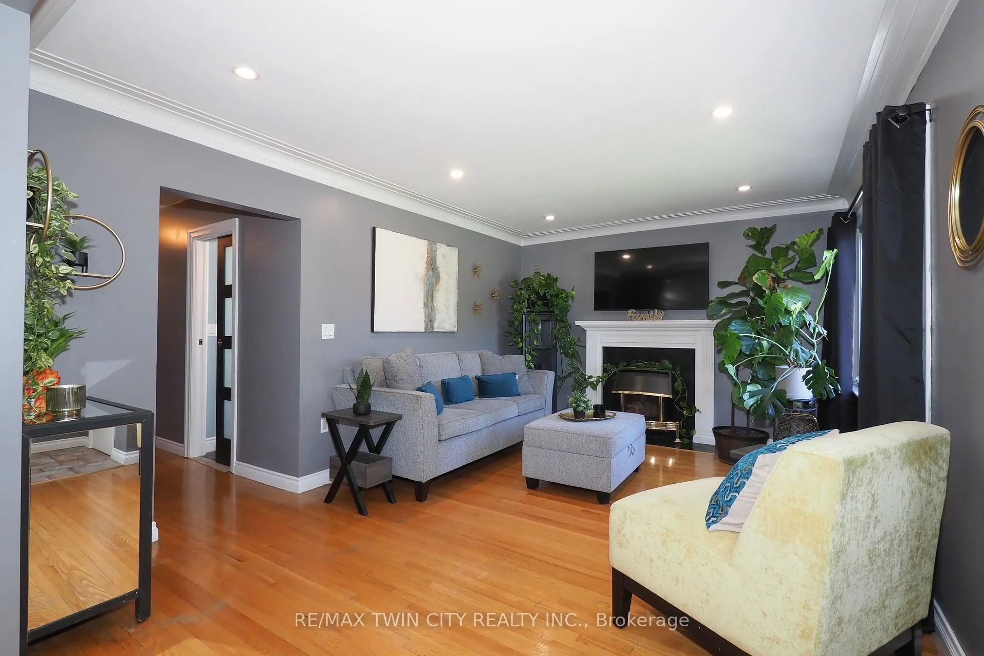 Photo 4 of 50 Highman Avenue, Cambridge — HOMEH