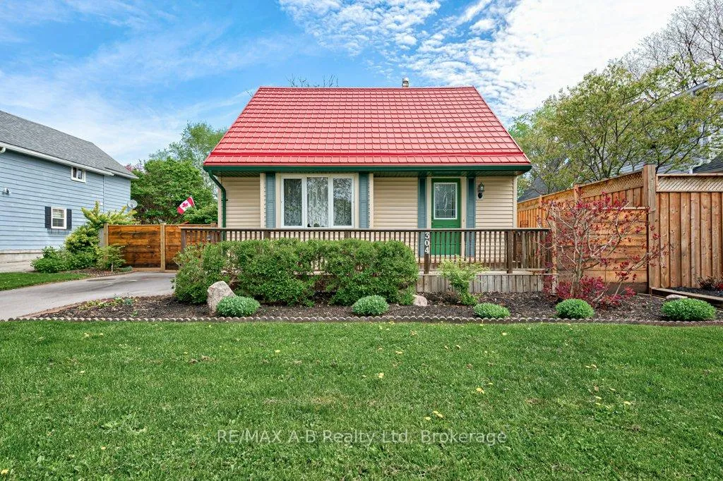 Photo 1 of 304 Douglas Street, Stratford — HOMEH