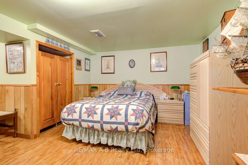 Photo 26 of 304 Douglas Street, Stratford — HOMEH