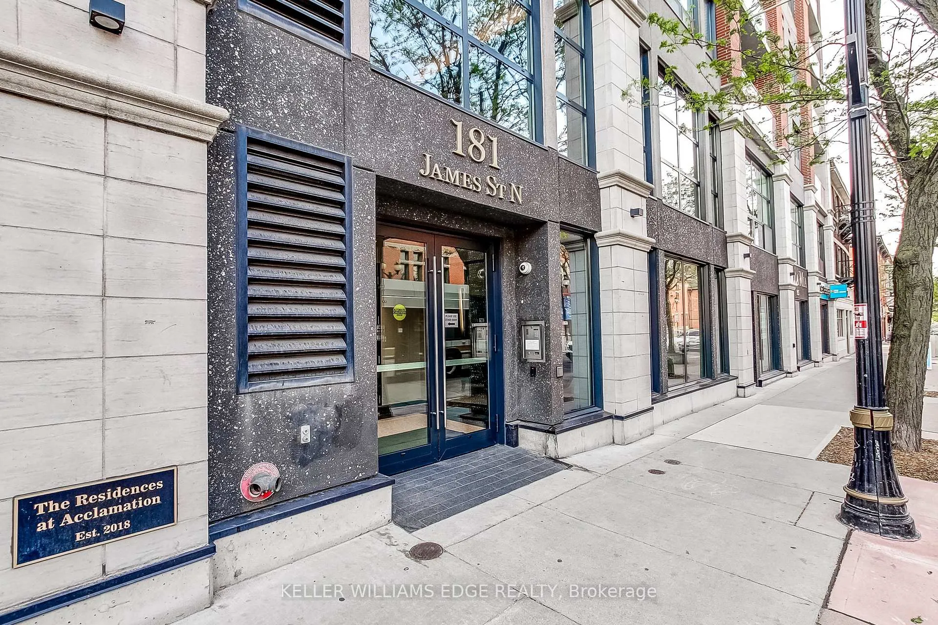 Photo 3 of Unit 403, 181 James Street N, Hamilton, Strathcona — HOMEH