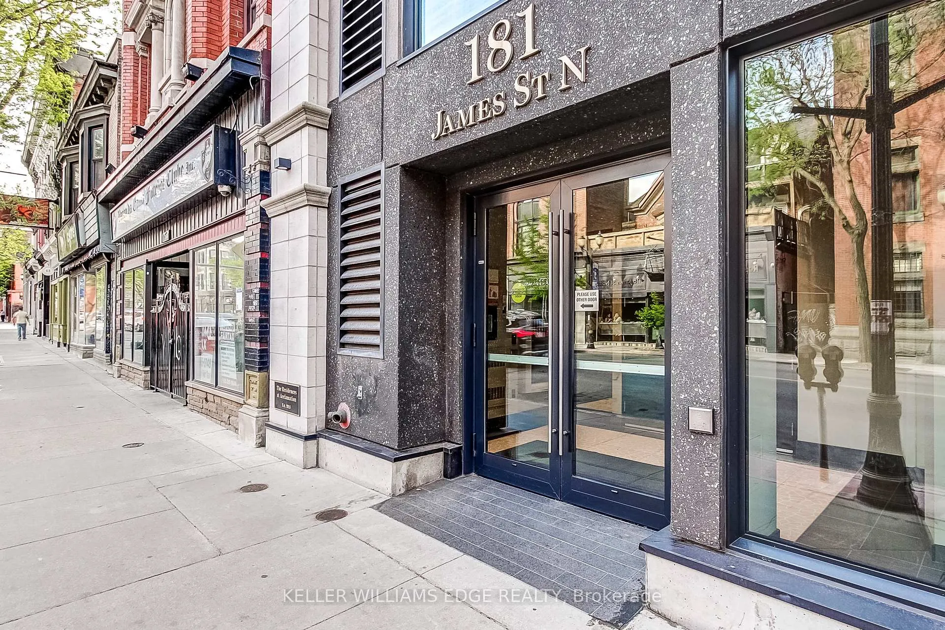 Photo 4 of Unit 403, 181 James Street N, Hamilton, Strathcona — HOMEH