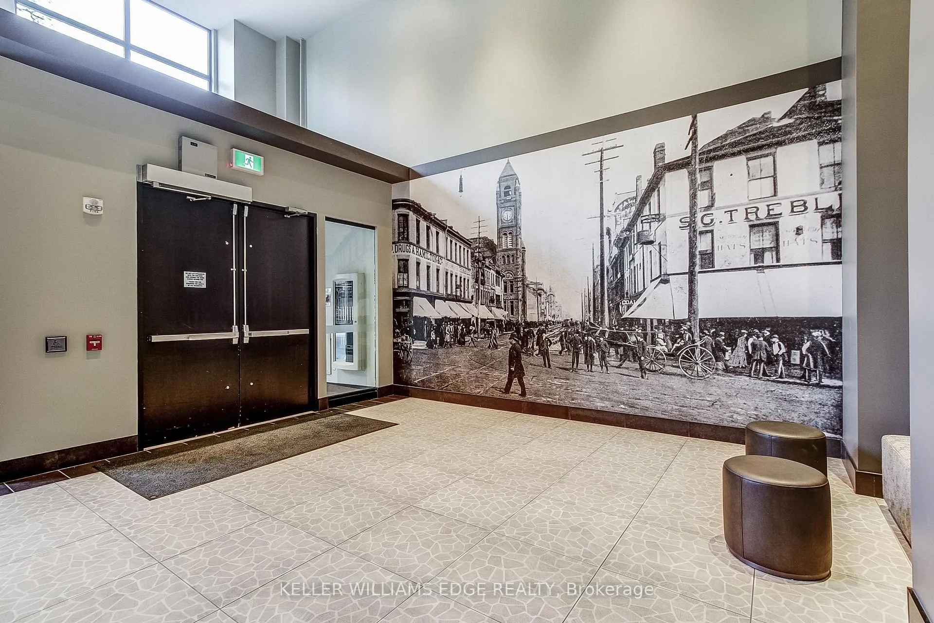 Photo 6 of Unit 403, 181 James Street N, Hamilton, Strathcona — HOMEH