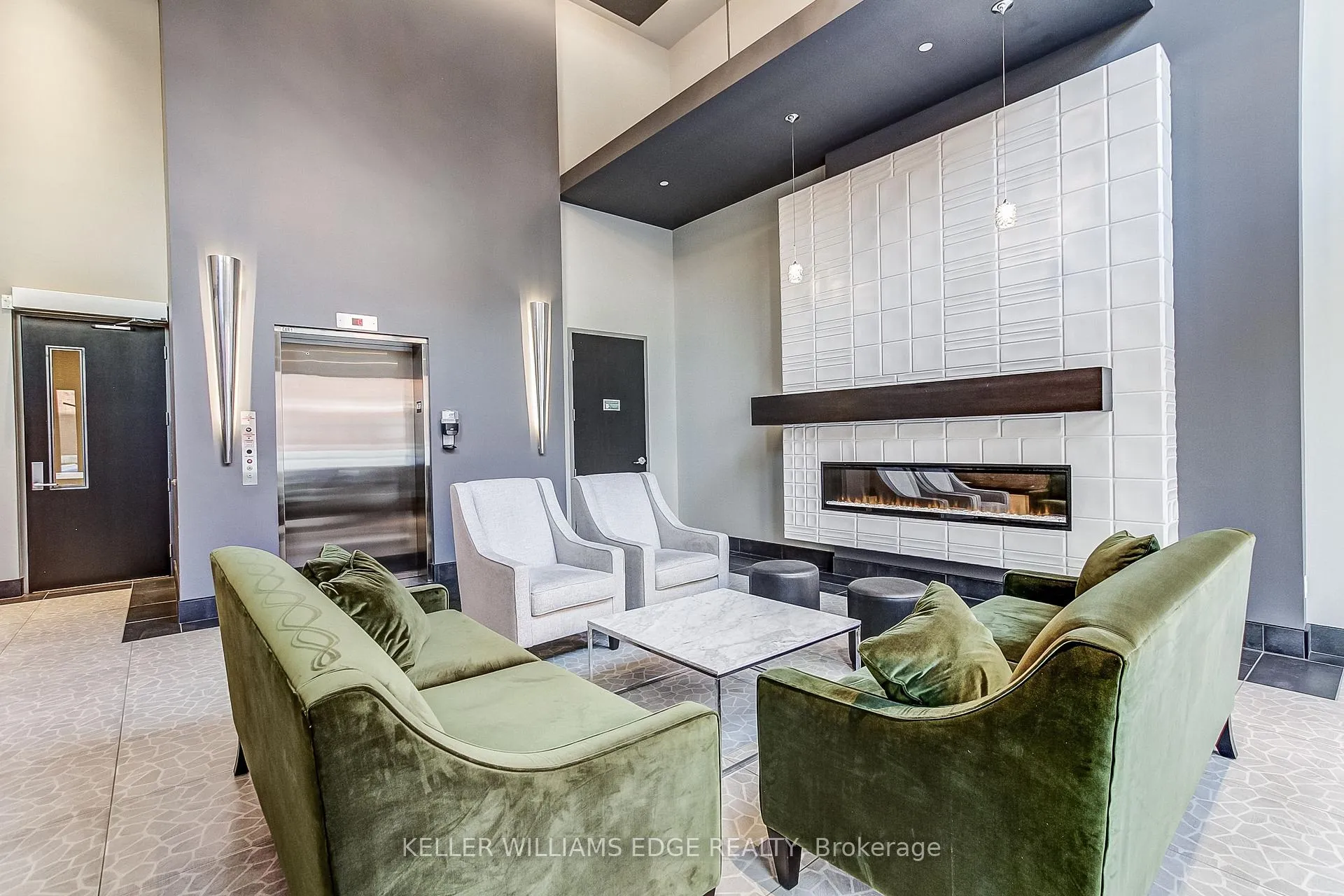 Photo 8 of Unit 403, 181 James Street N, Hamilton, Strathcona — HOMEH