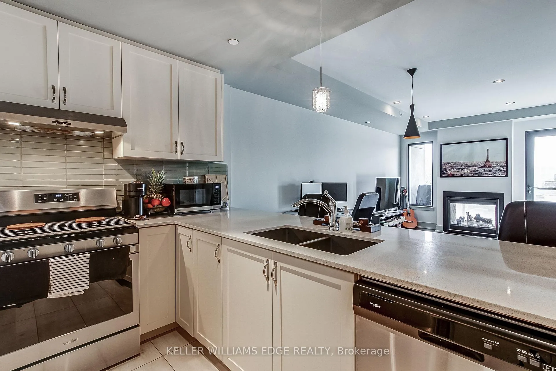 Photo 21 of Unit 403, 181 James Street N, Hamilton, Strathcona — HOMEH
