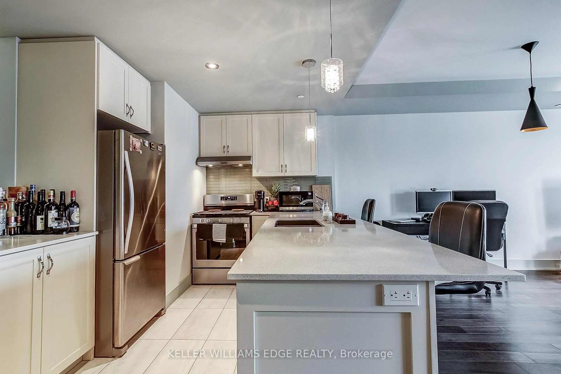 Photo 23 of Unit 403, 181 James Street N, Hamilton, Strathcona — HOMEH