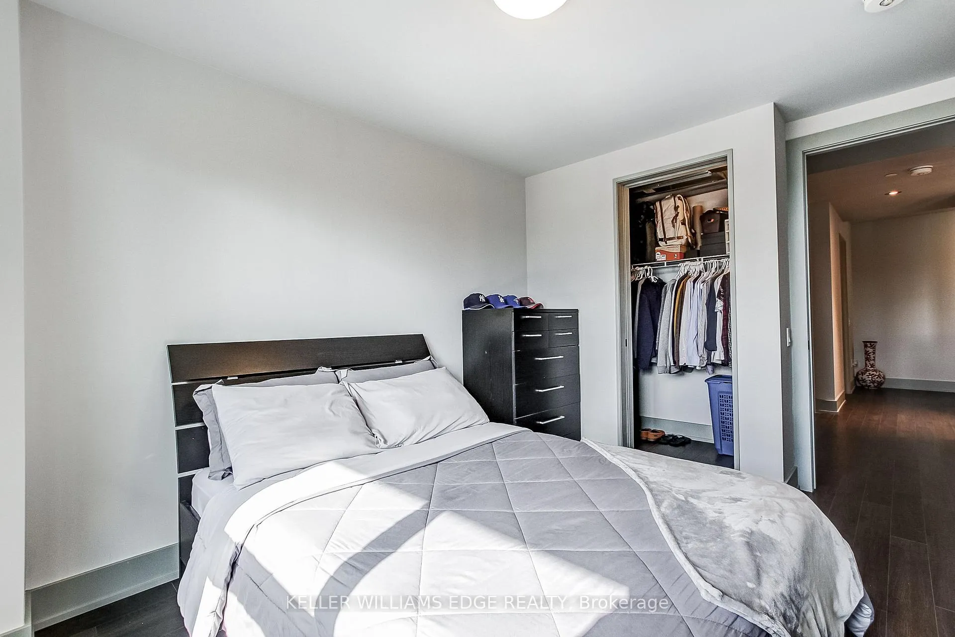 Photo 30 of Unit 403, 181 James Street N, Hamilton, Strathcona — HOMEH