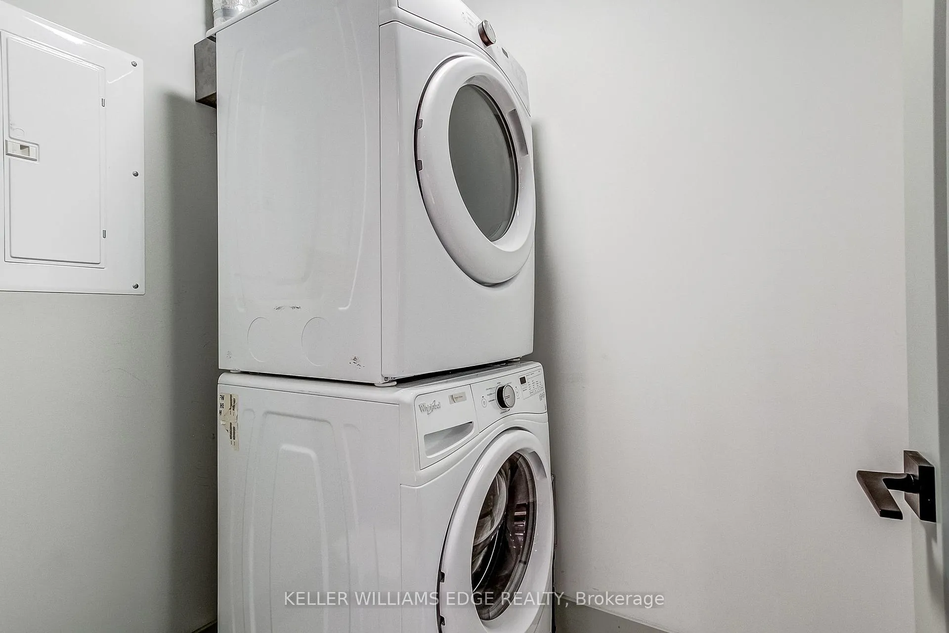 Photo 35 of Unit 403, 181 James Street N, Hamilton, Strathcona — HOMEH