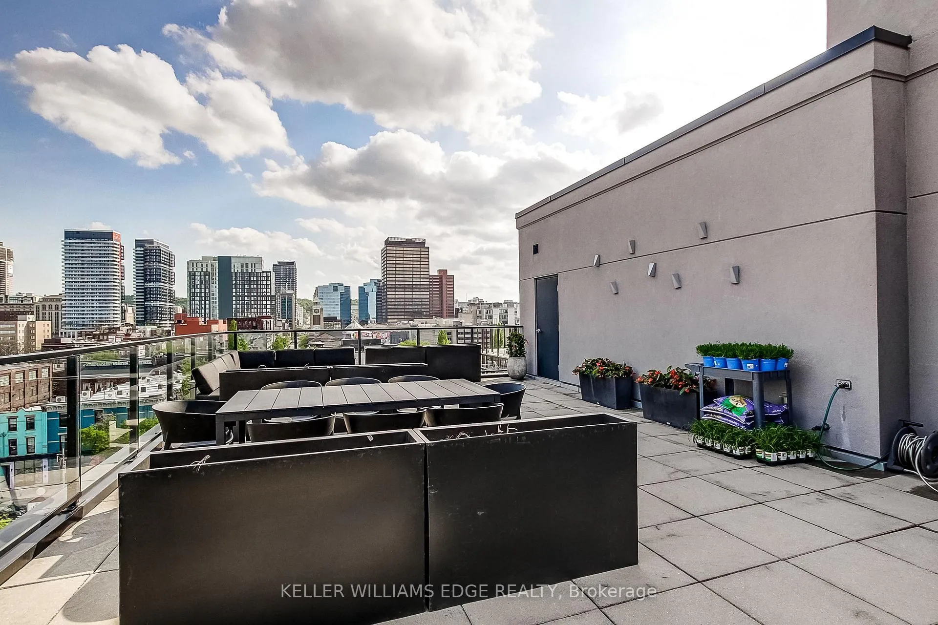 Photo 43 of Unit 403, 181 James Street N, Hamilton, Strathcona — HOMEH