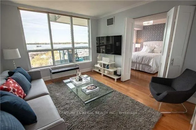 Photo 11 of Unit 816, 228 Queens Quay W, Toronto, Waterfront Communities — HOMEH