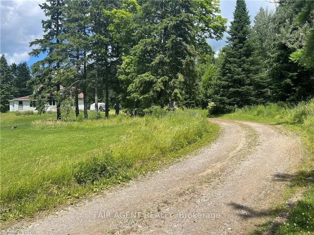 Photo 11 of 2442 Highway 520, Magnetawan — HOMEH