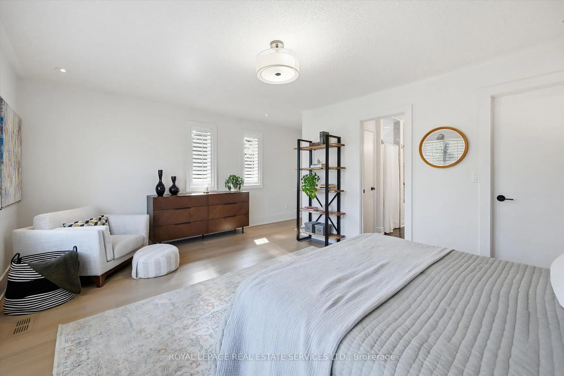 Photo 31 of 2123 Grand Ravine Drive, Oakville, River Oaks — HOMEH
