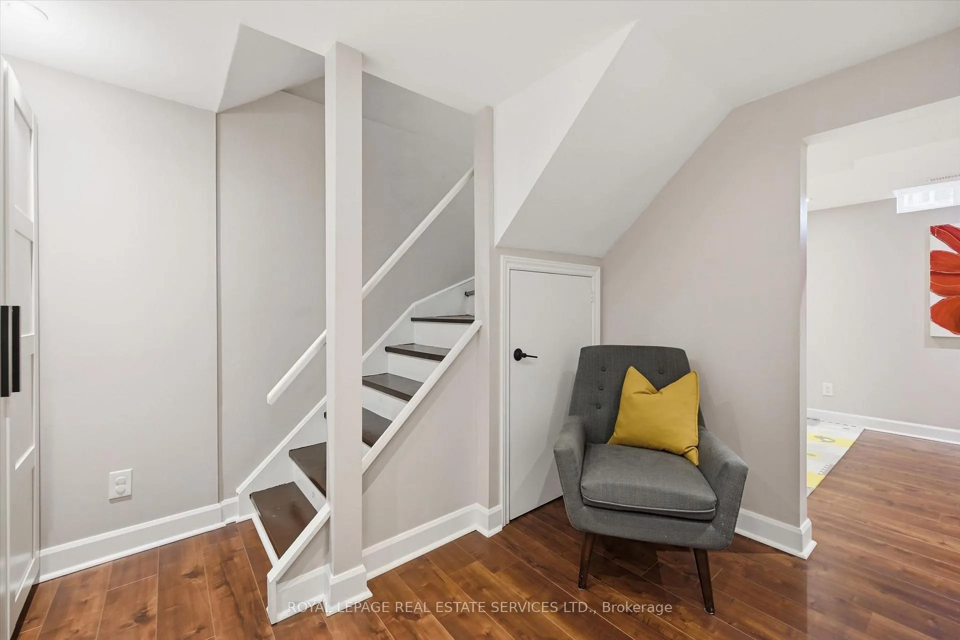 Photo 35 of 2123 Grand Ravine Drive, Oakville, River Oaks — HOMEH