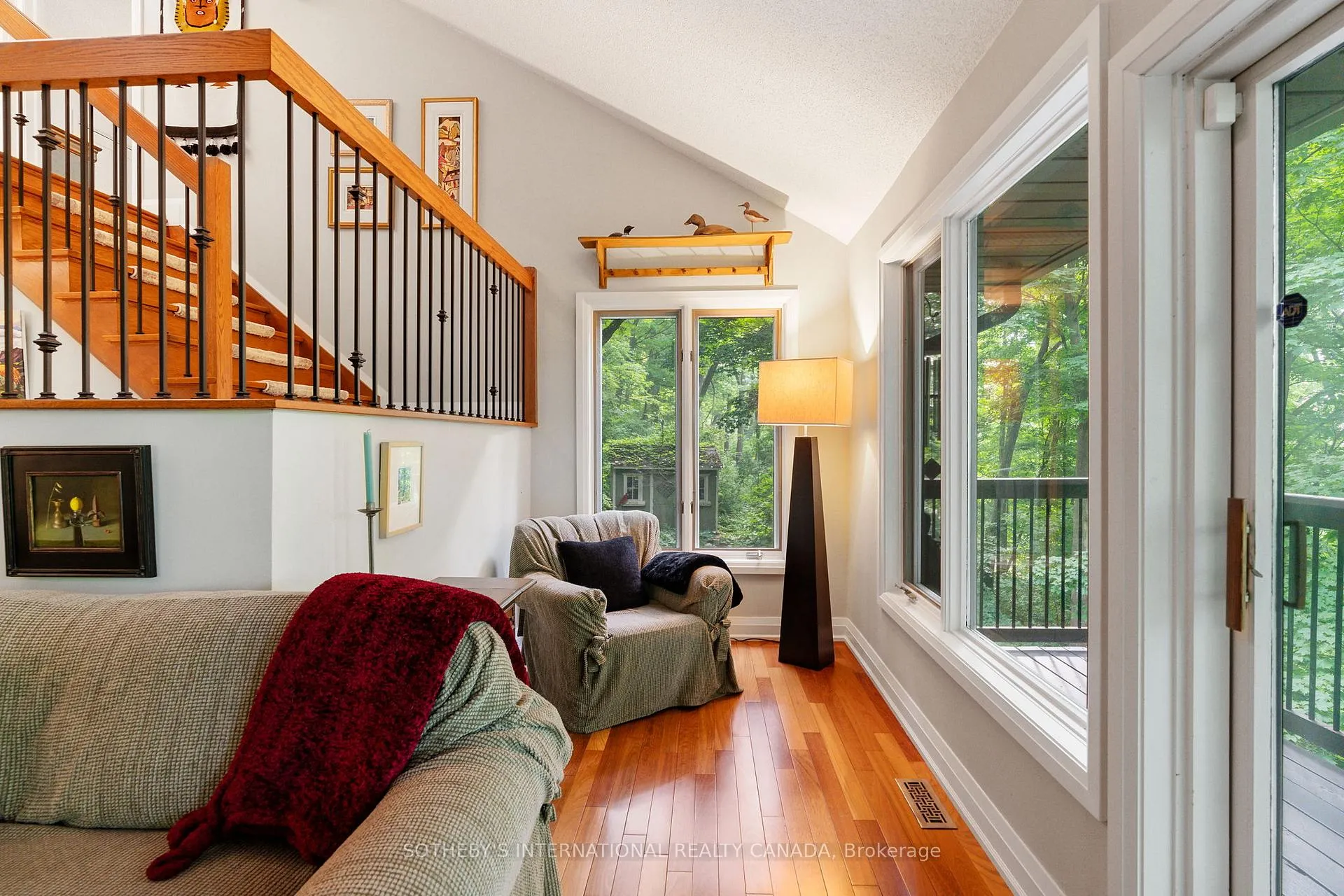 Photo 13 of 141 Valley Road, Hamilton, Dundas — HOMEH
