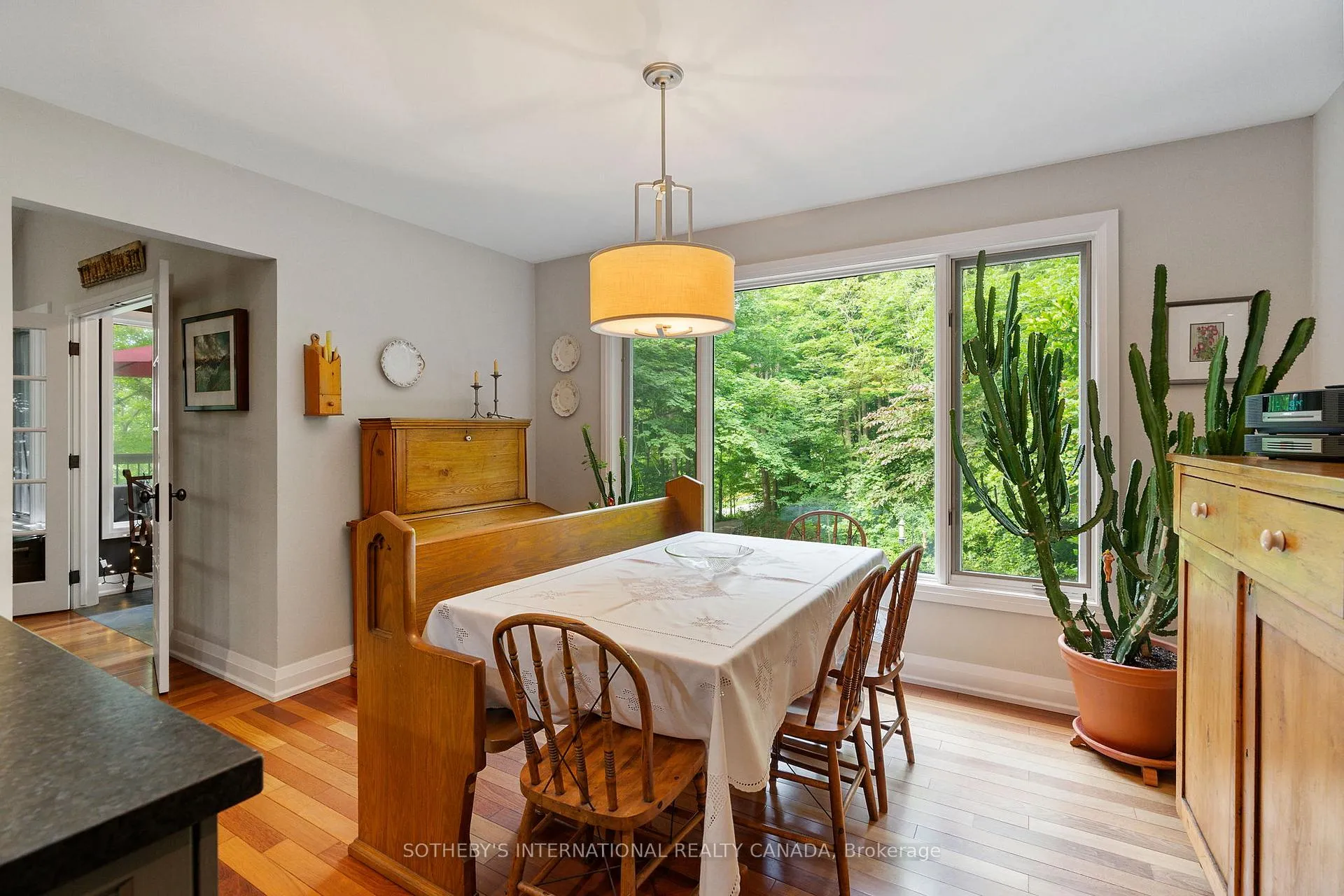 Photo 24 of 141 Valley Road, Hamilton, Dundas — HOMEH
