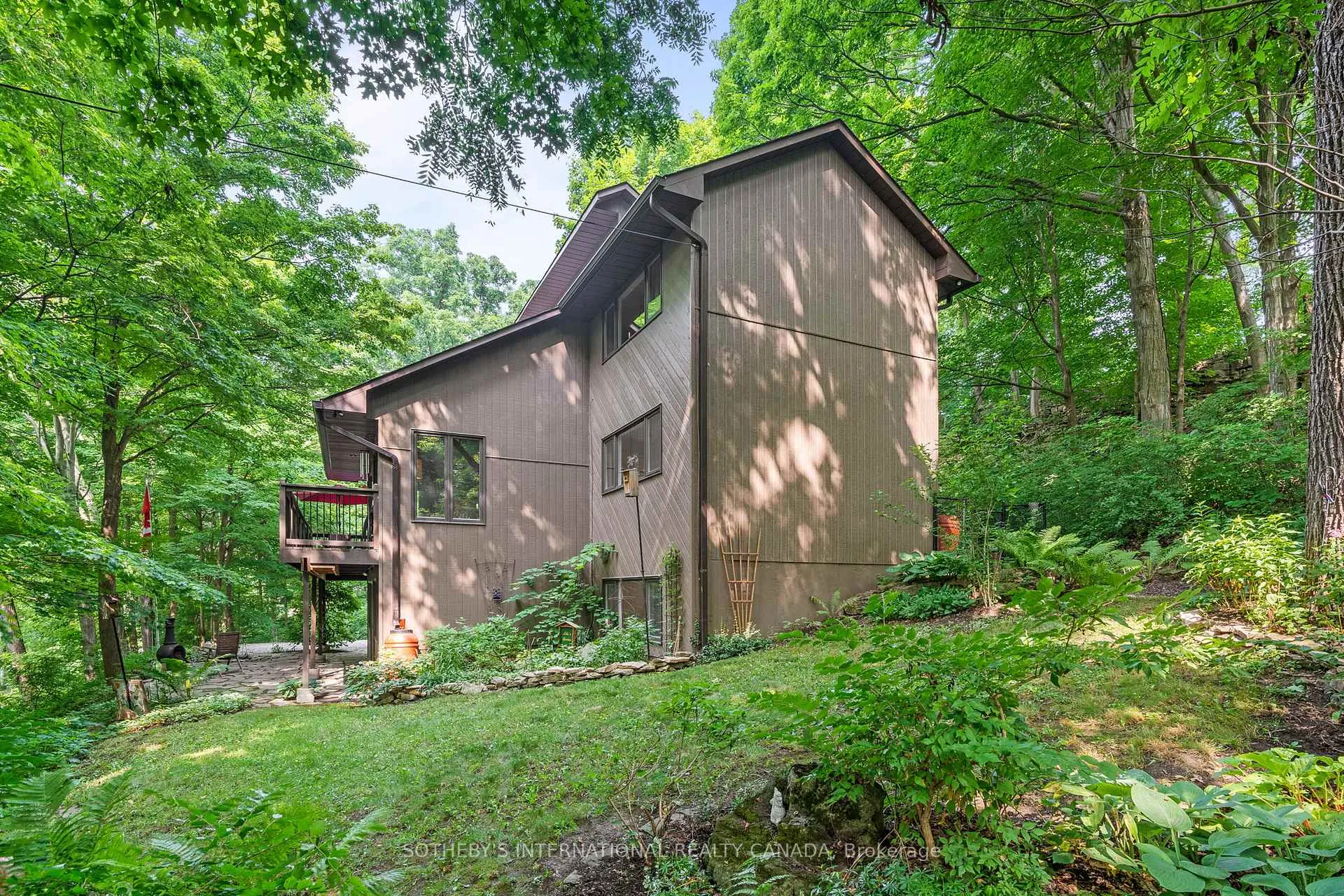 Photo 38 of 141 Valley Road, Hamilton, Dundas — HOMEH