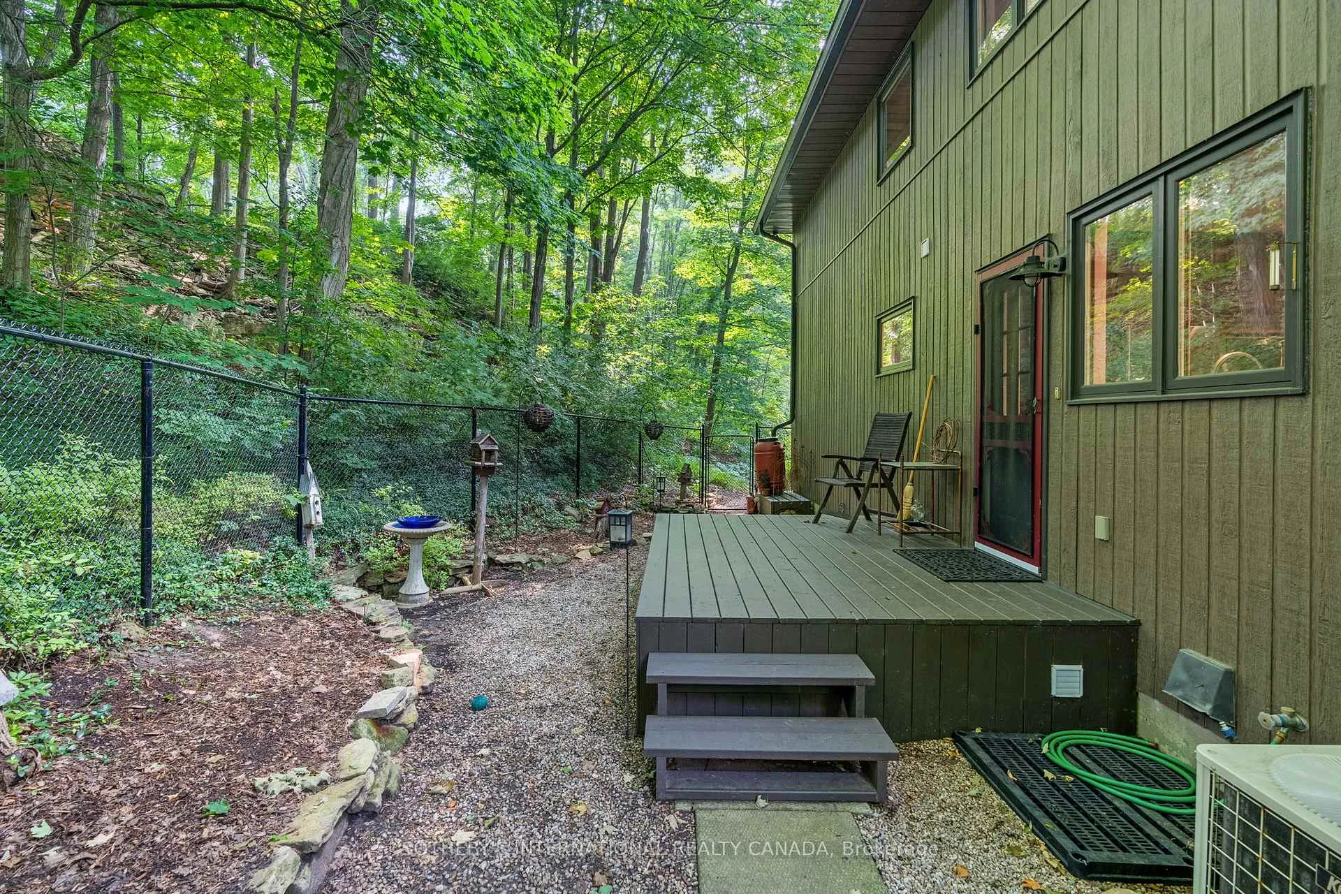 Photo 39 of 141 Valley Road, Hamilton, Dundas — HOMEH