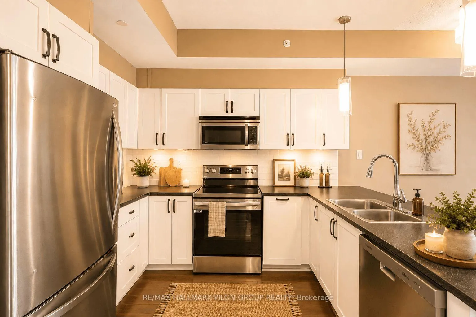 Photo 3 of Unit 403, 230 Titanium Private, Ottawa, Convent Glen North — HOMEH
