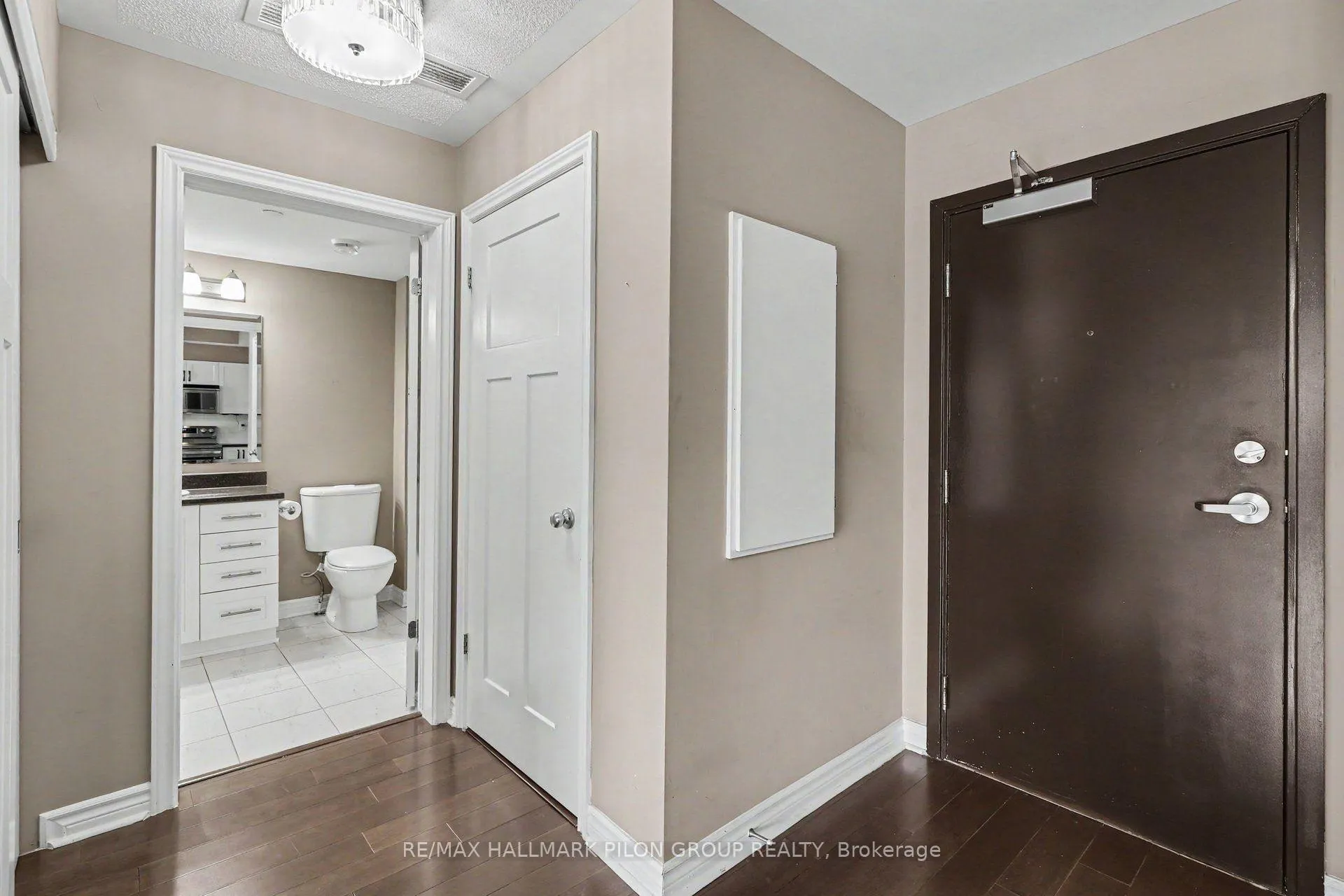 Photo 11 of Unit 403, 230 Titanium Private, Ottawa, Convent Glen North — HOMEH