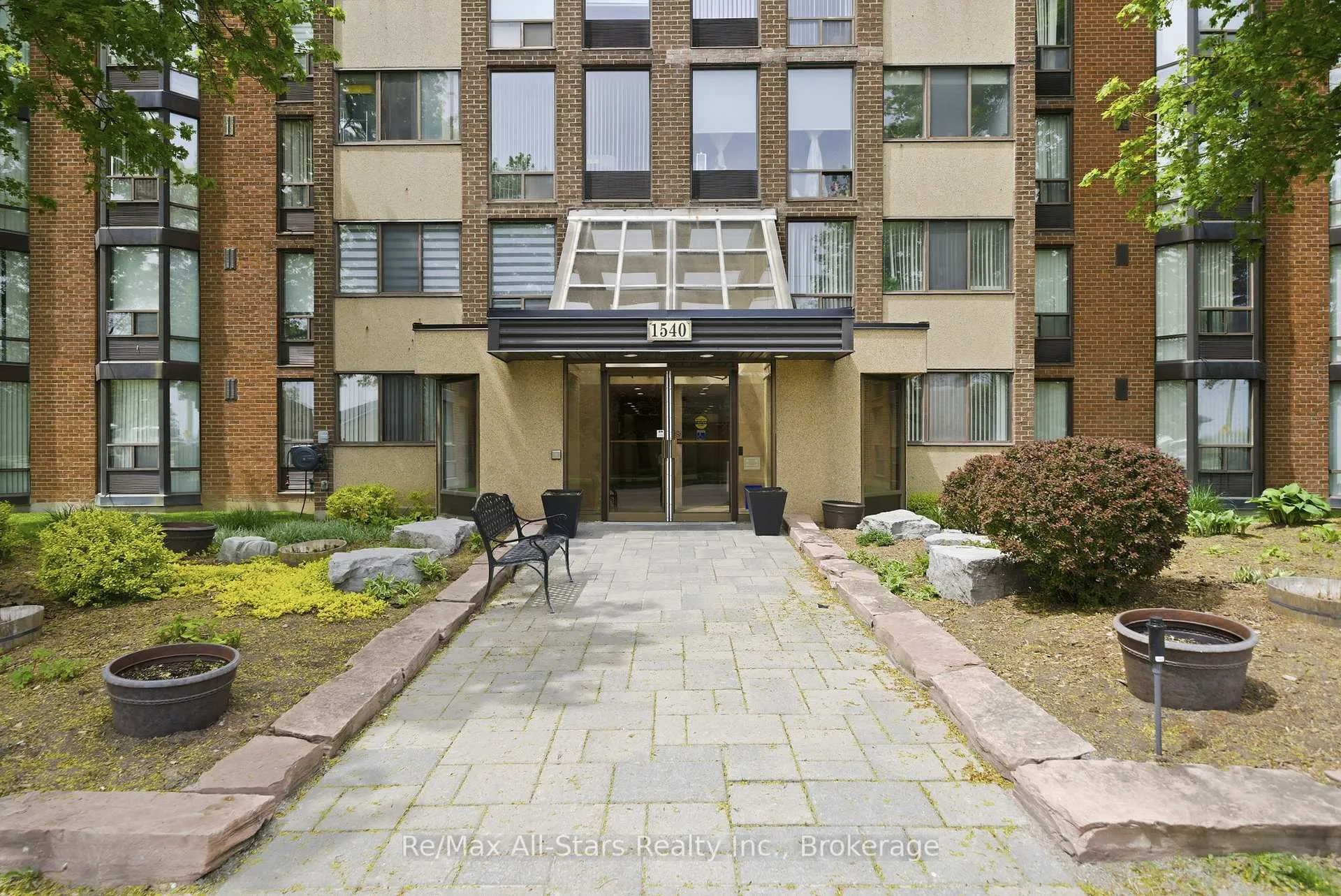 Photo 1 of Unit 301, 1540 Pickering Parkway, Pickering, Town Centre — HOMEH
