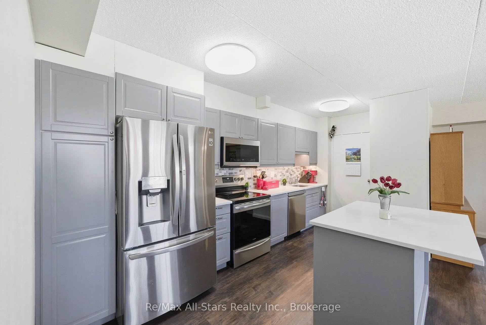Photo 8 of Unit 301, 1540 Pickering Parkway, Pickering, Town Centre — HOMEH