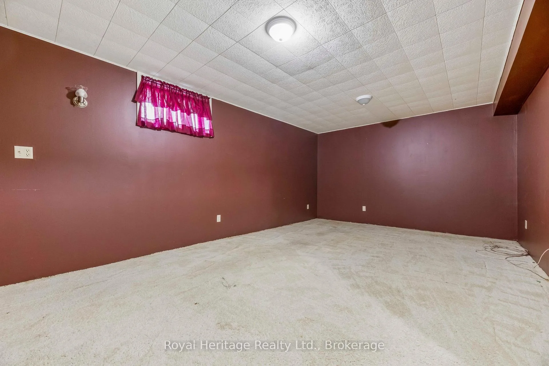 Photo 33 of 232 Beatrice Street W, Oshawa, Centennial — HOMEH
