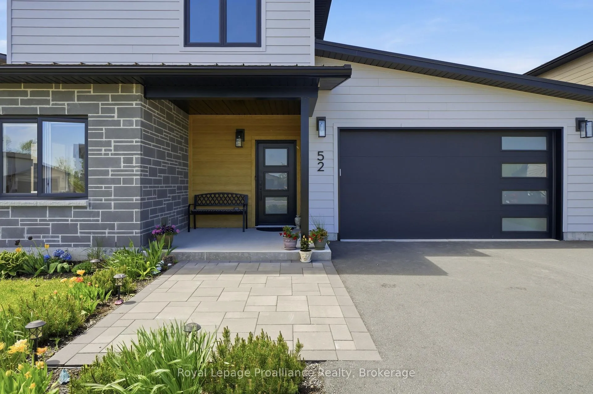 Photo 5 of 52 Fraser Drive, Quinte West, Sidney Ward — HOMEH