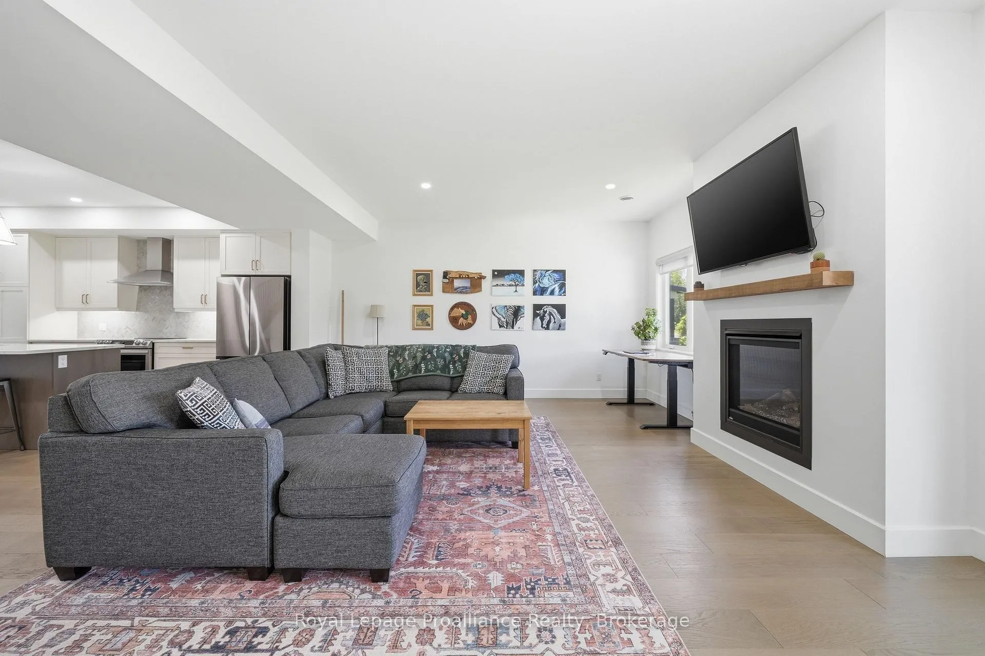 Photo 18 of 52 Fraser Drive, Quinte West, Sidney Ward — HOMEH