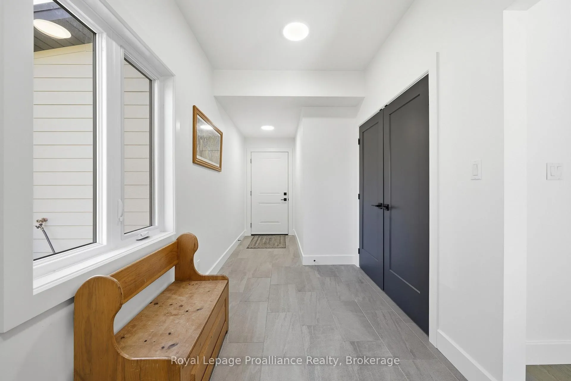 Photo 23 of 52 Fraser Drive, Quinte West, Sidney Ward — HOMEH