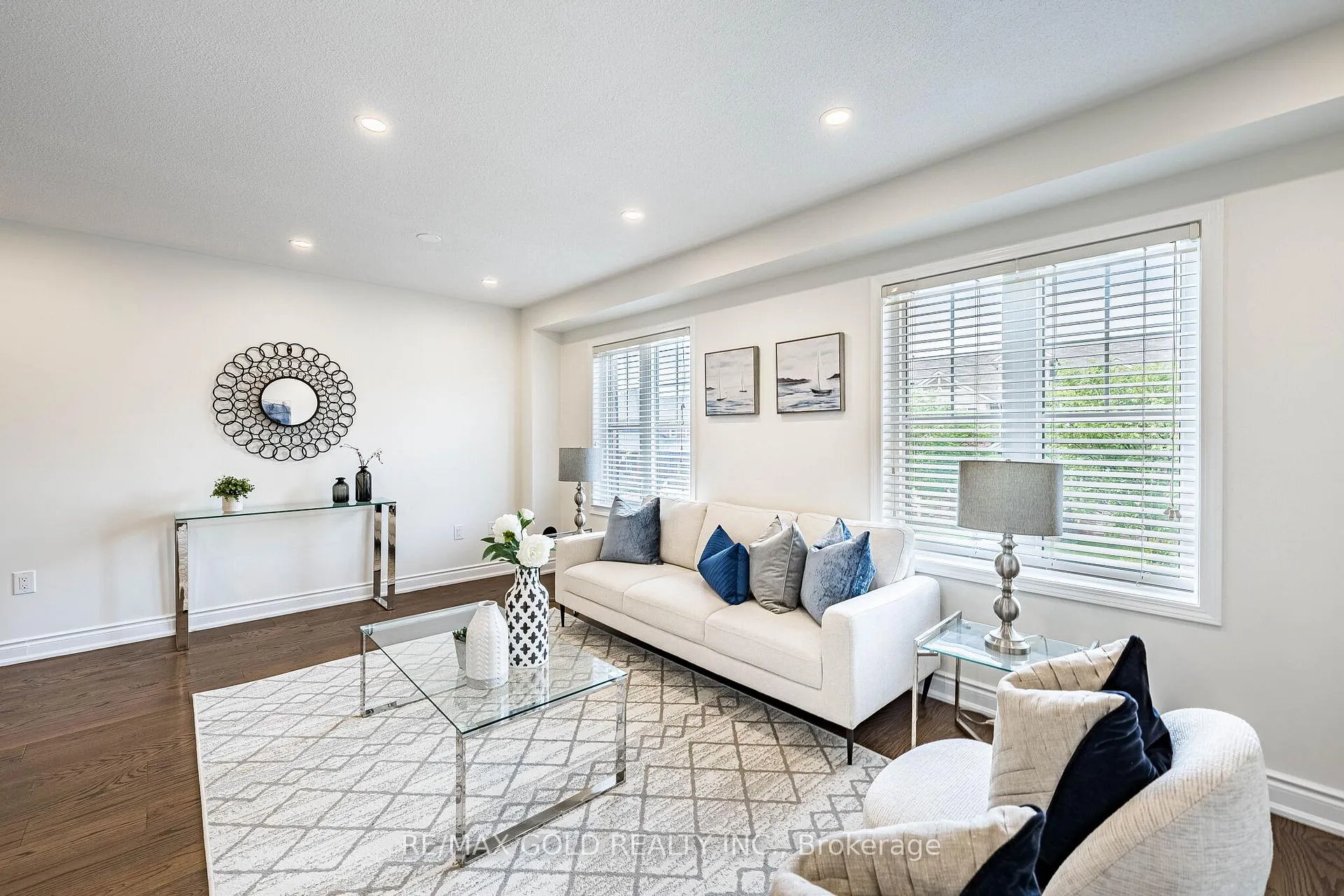 Photo 11 of 7 Viewforth Road, Brampton, Northwest Brampton — HOMEH
