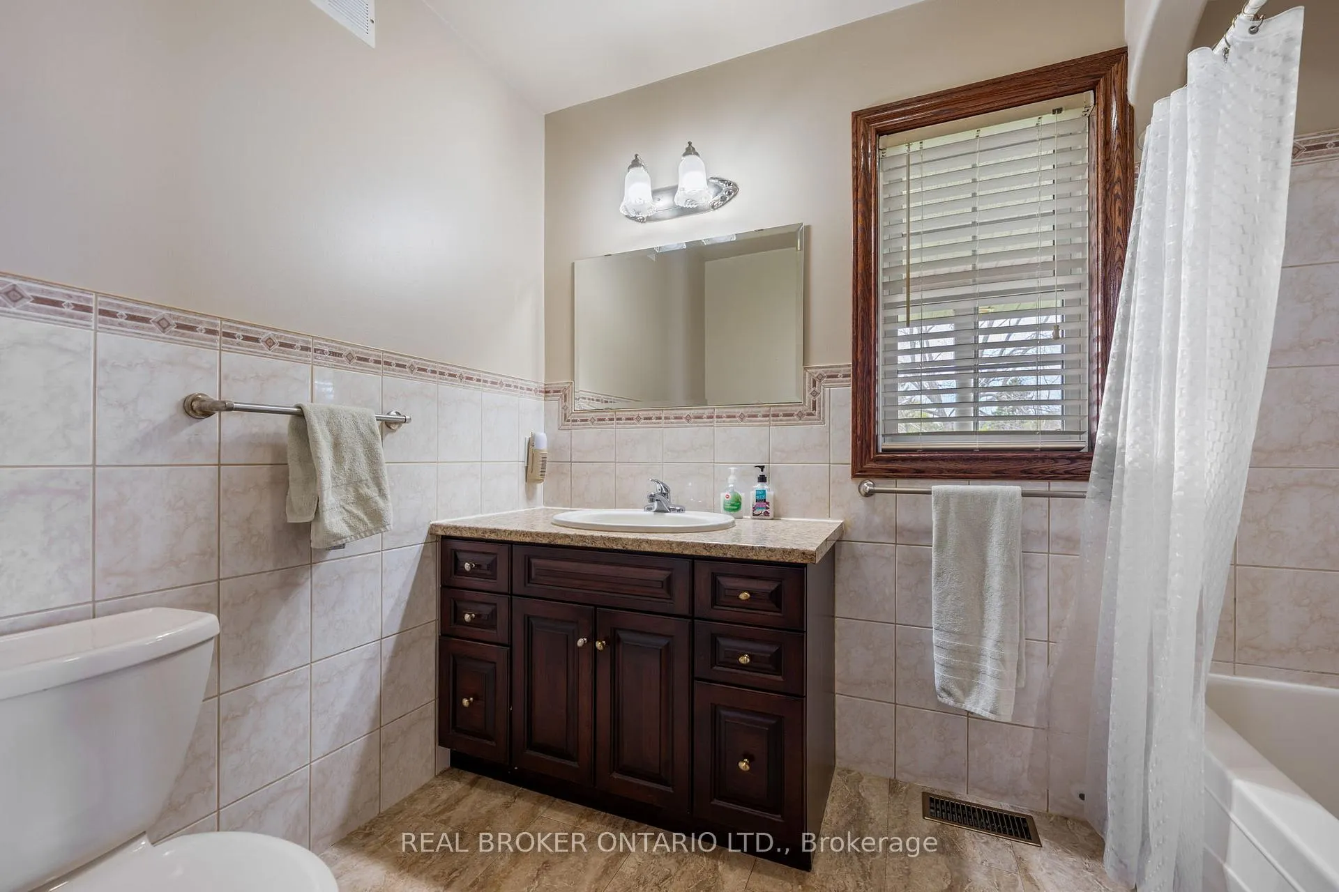 Photo 14 of 8984 Plank Road, Bayham, Rural Bayham — HOMEH