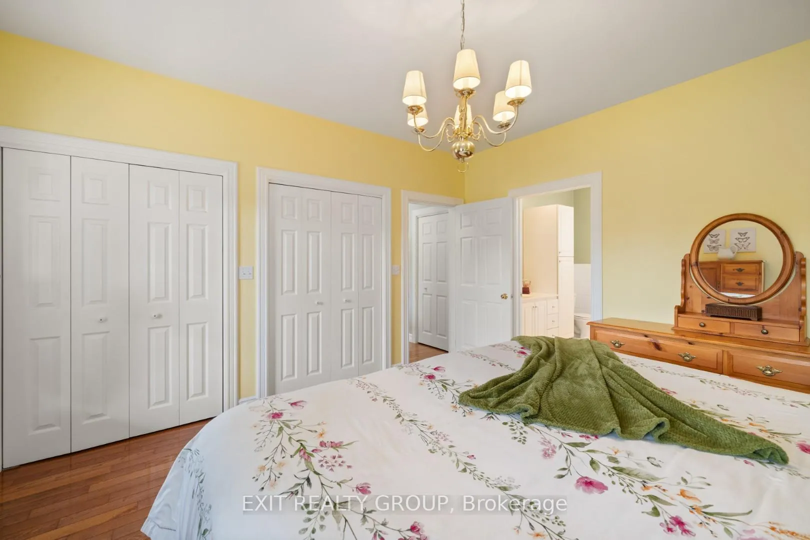 Photo 32 of 830 County Rd 20, Prince Edward County, Wellington — HOMEH
