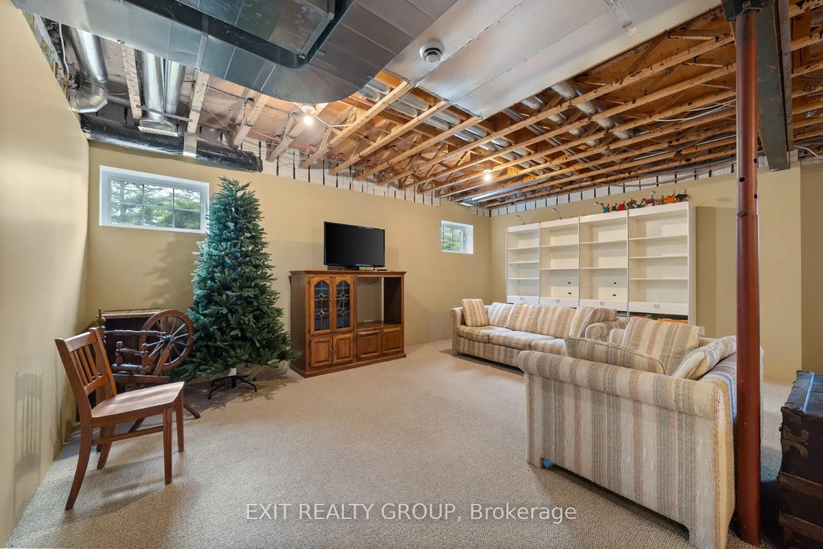 Photo 43 of 830 County Rd 20, Prince Edward County, Wellington — HOMEH