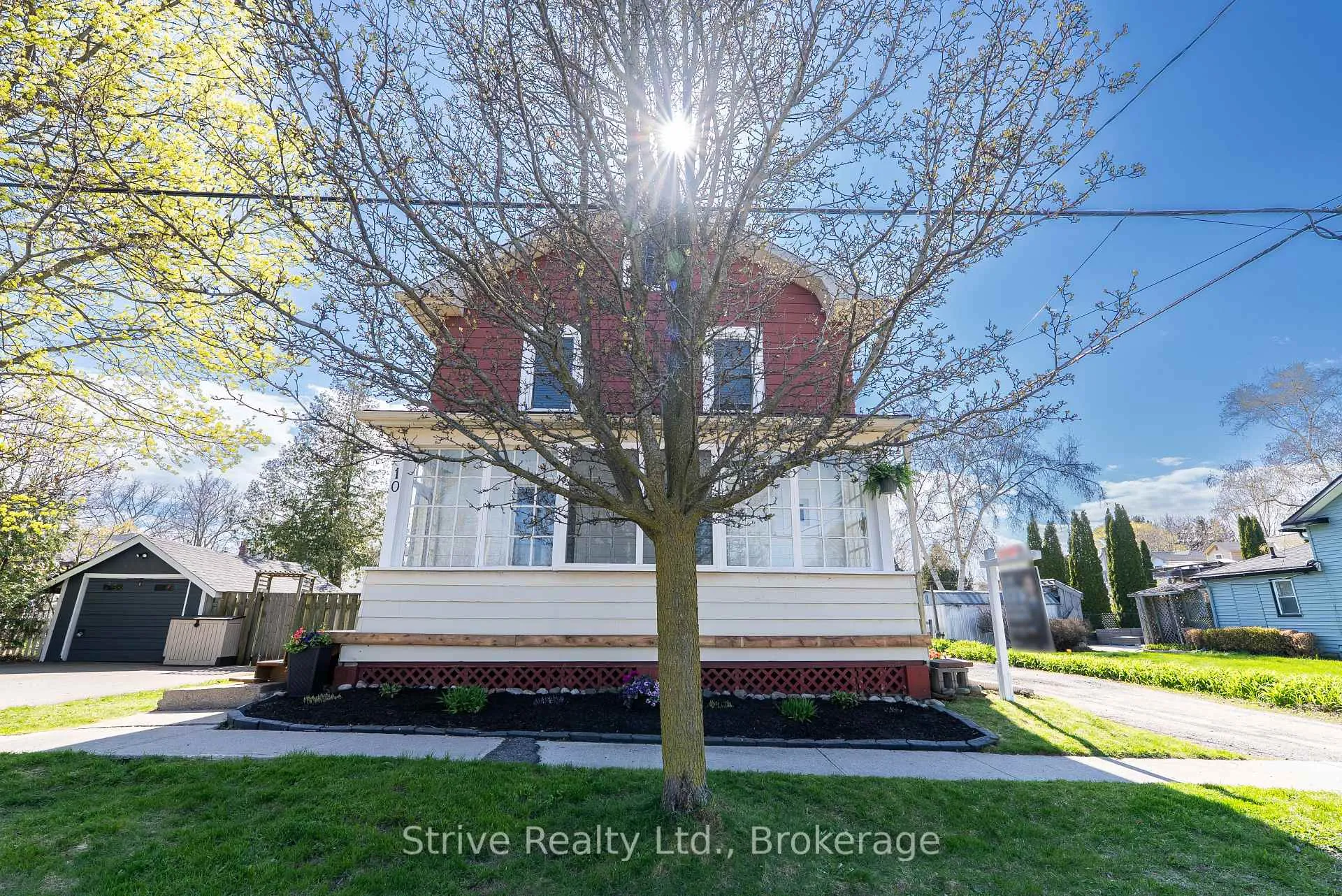 Photo 39 of 10 Julia Street, Port Hope — HOMEH