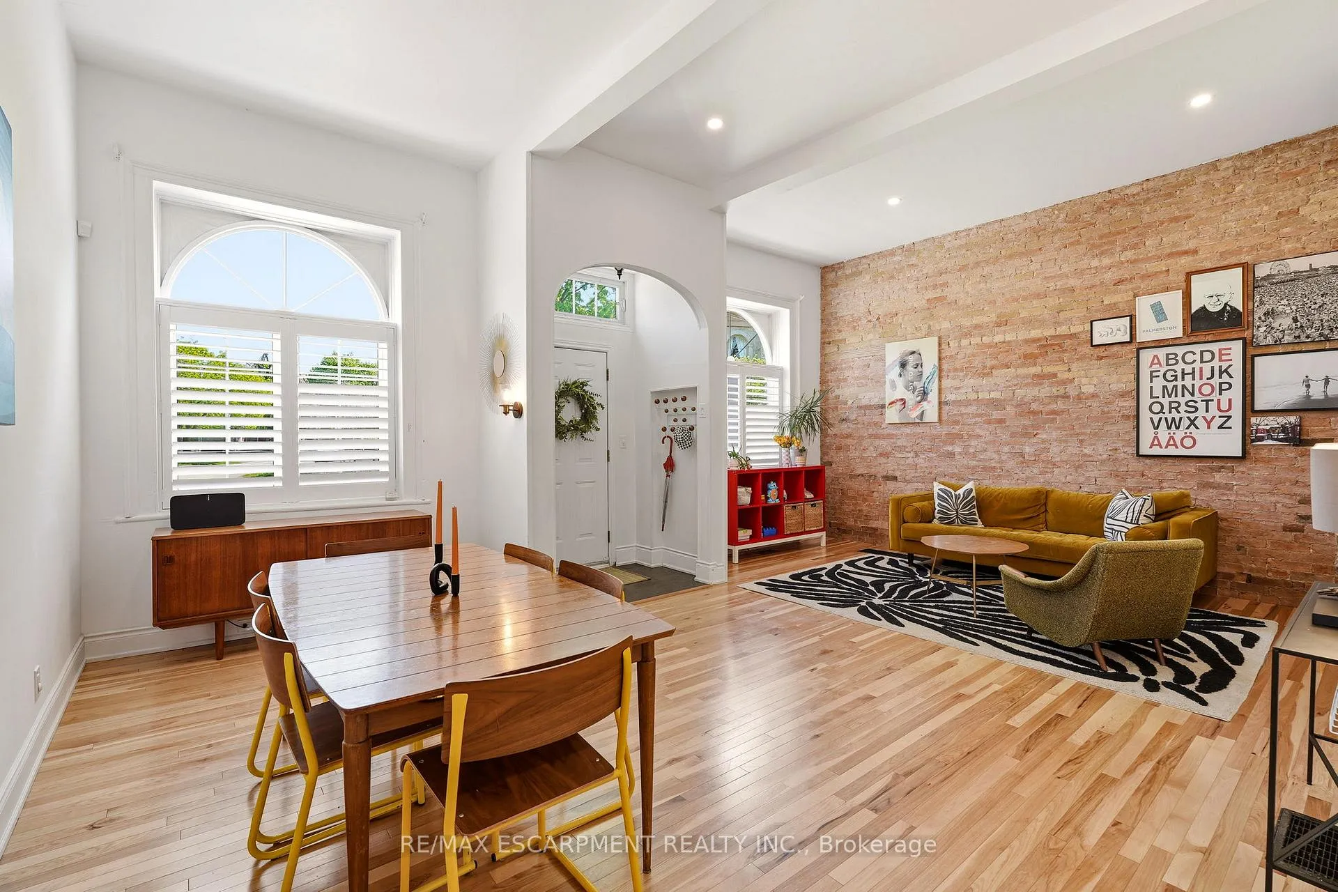 Photo 15 of 16 Hatt Street, Hamilton, Dundas — HOMEH