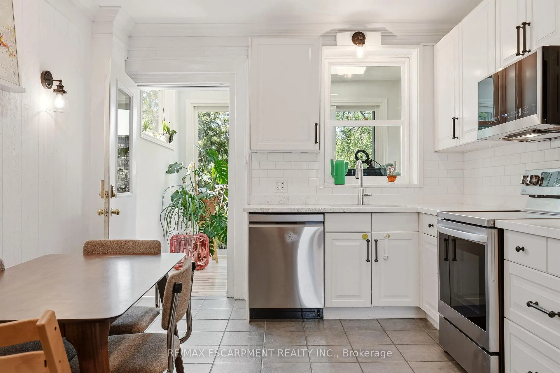 Photo 16 of 16 Hatt Street, Hamilton, Dundas — HOMEH