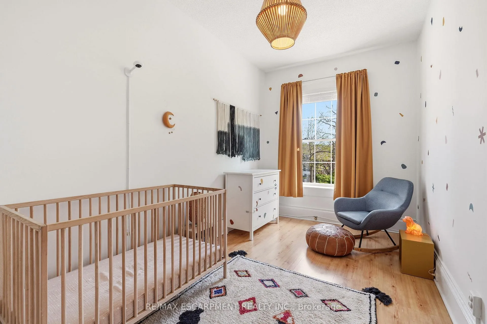 Photo 37 of 16 Hatt Street, Hamilton, Dundas — HOMEH