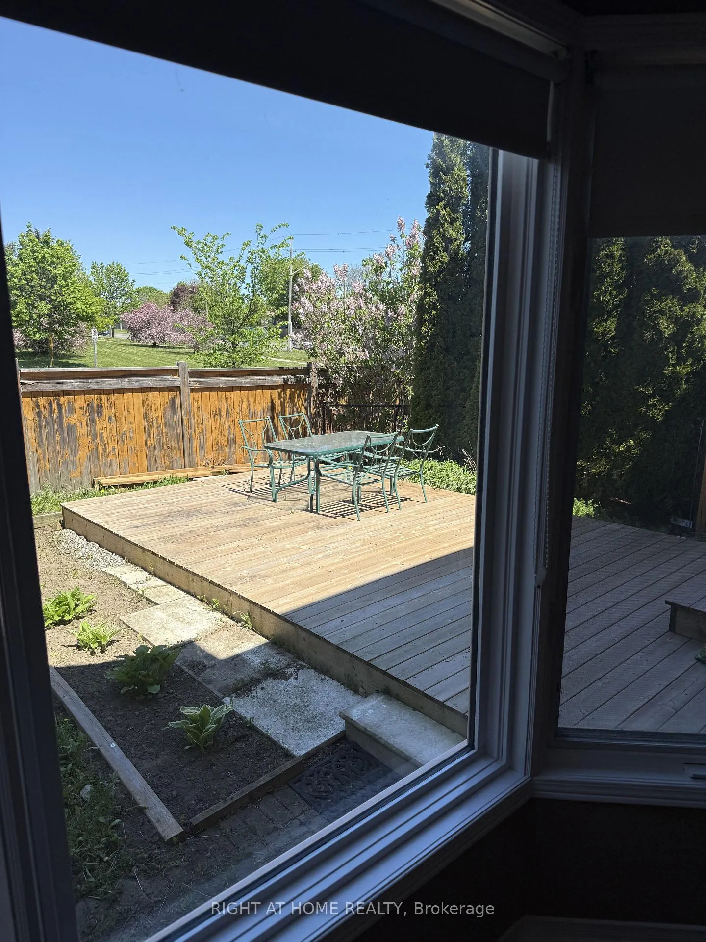 Photo 33 of 1566 Arcadia Square, Pickering, Amberlea — HOMEH